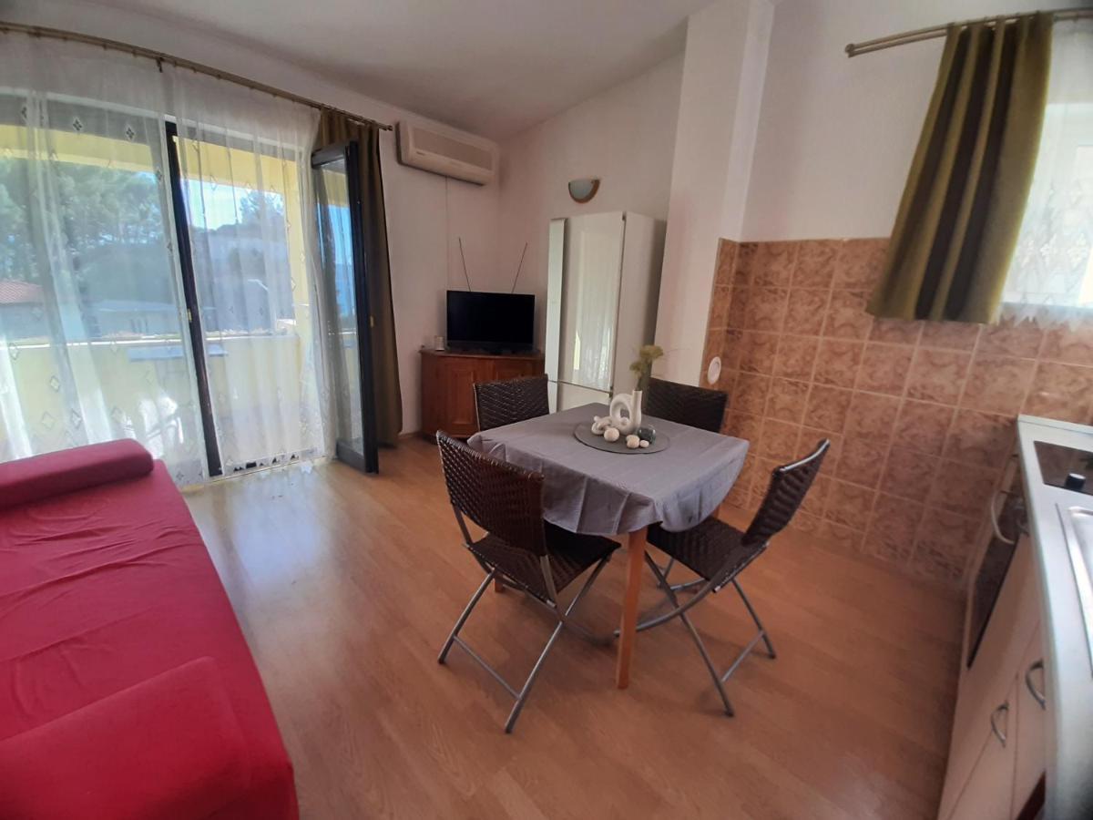Apartments Lemongarden Duće Εξωτερικό φωτογραφία